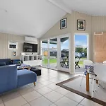 Dom wakacyjny Roya - 100m From The Sea By Interhome *
